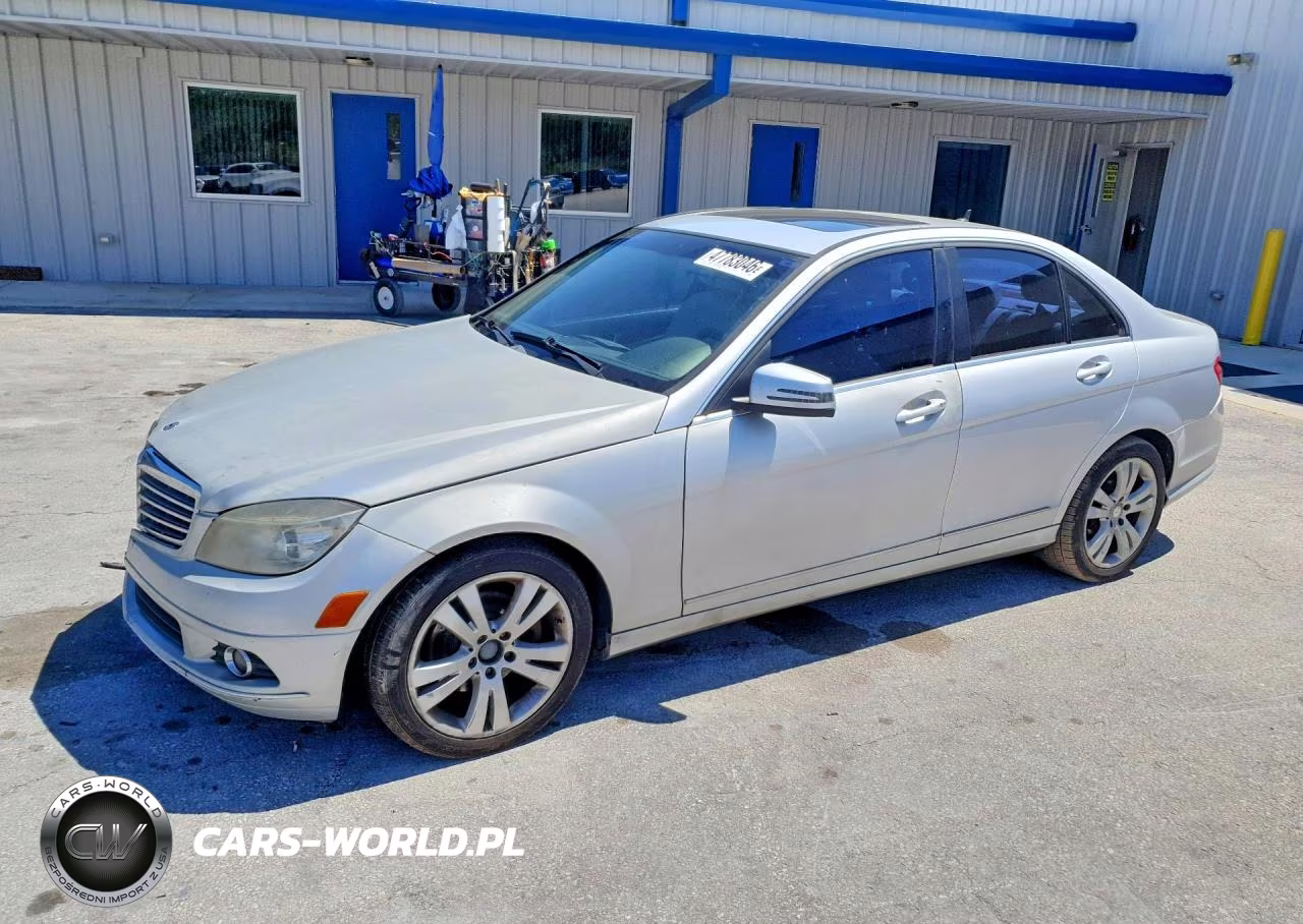 2011 Mercedes-Benz C 300