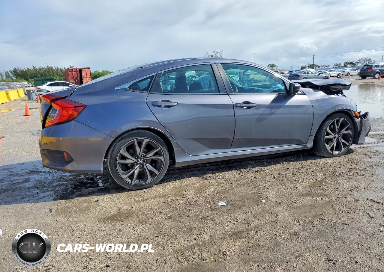 2019 Honda Civic Sport VIN:2HGFC2F87KH579790 - 3