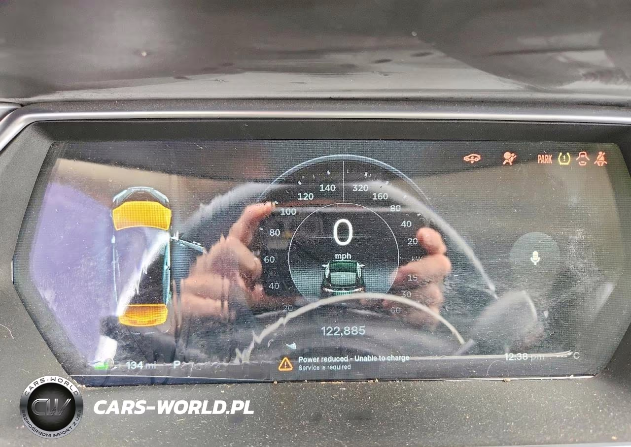 2013 Tesla Model S VIN:5YJSA1DP9DFP07639 - 9