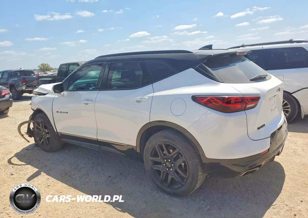 2024 Chevrolet Blazer Rs VIN:3GNKBERS0RS214164 - 2