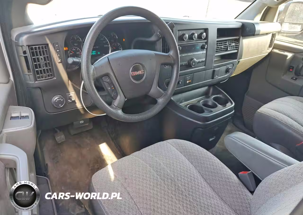 2017 GMC Savana G2500 VIN:1GTW7AFF0H1915735 - 8
