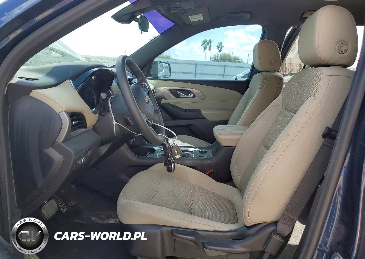 2023 Chevrolet Traverse Ls VIN:1GNERFKW5PJ136720 - 7