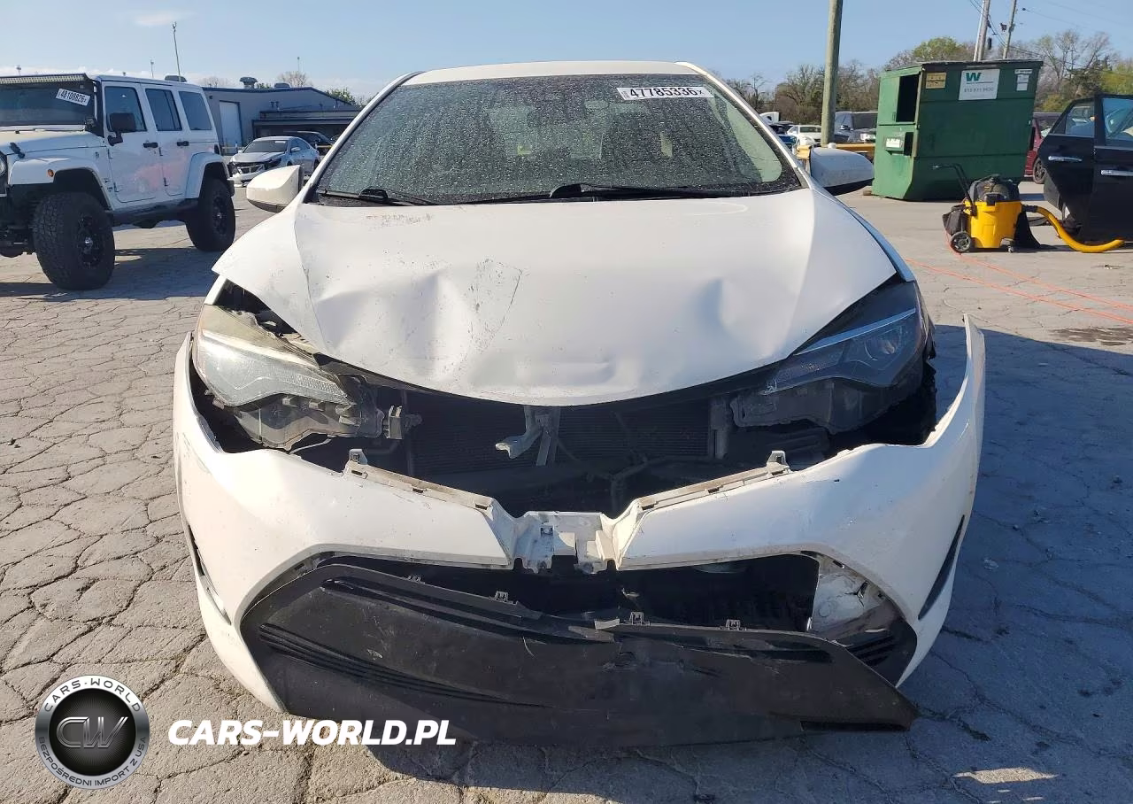 2019 Toyota Corolla Le VIN:5YFBURHE6KP942984 - 5