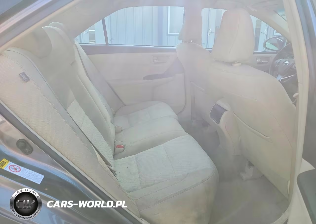 2017 Toyota Camry Le VIN:4T1BF1FK1HU416662 - 10