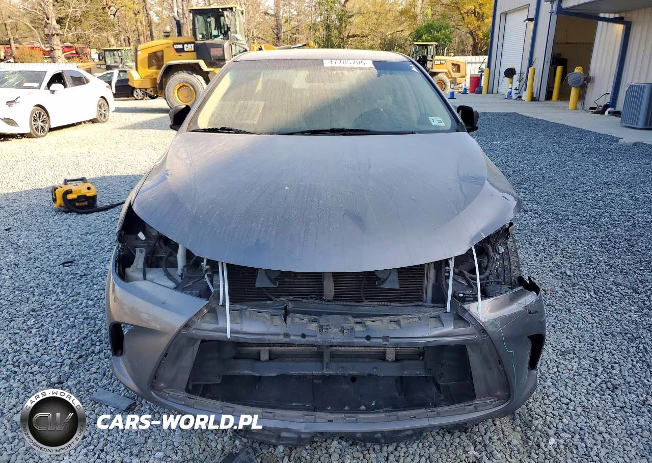 2017 Toyota Camry Le VIN:4T1BF1FK1HU416662 - 5