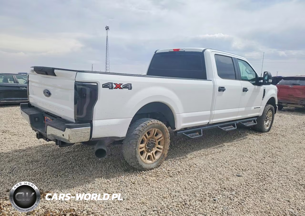 2017 Ford F250 Super Duty VIN:1FT7W2BT7HEF46566 - 3