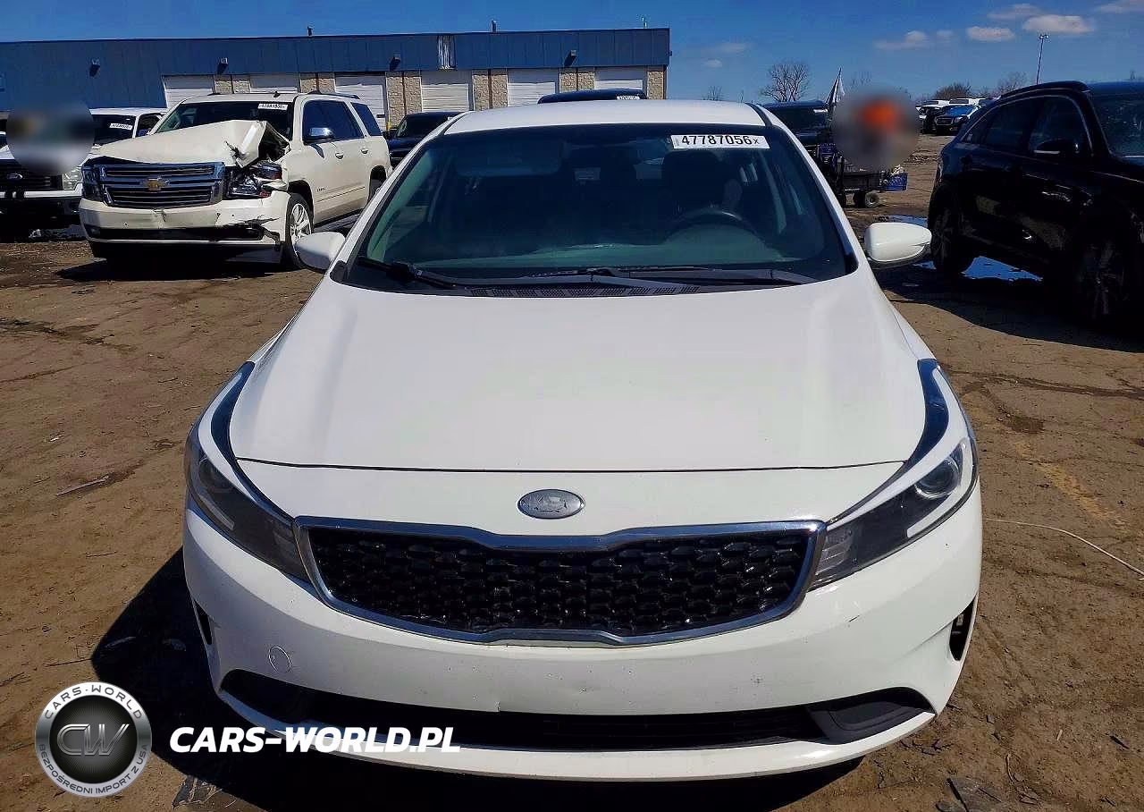 2018 Kia Forte Lx VIN:3KPFK4A70JE229102 - 5
