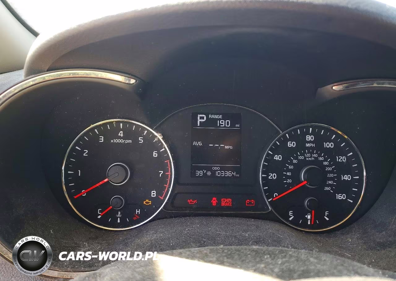 2018 Kia Forte Lx VIN:3KPFK4A70JE229102 - 9