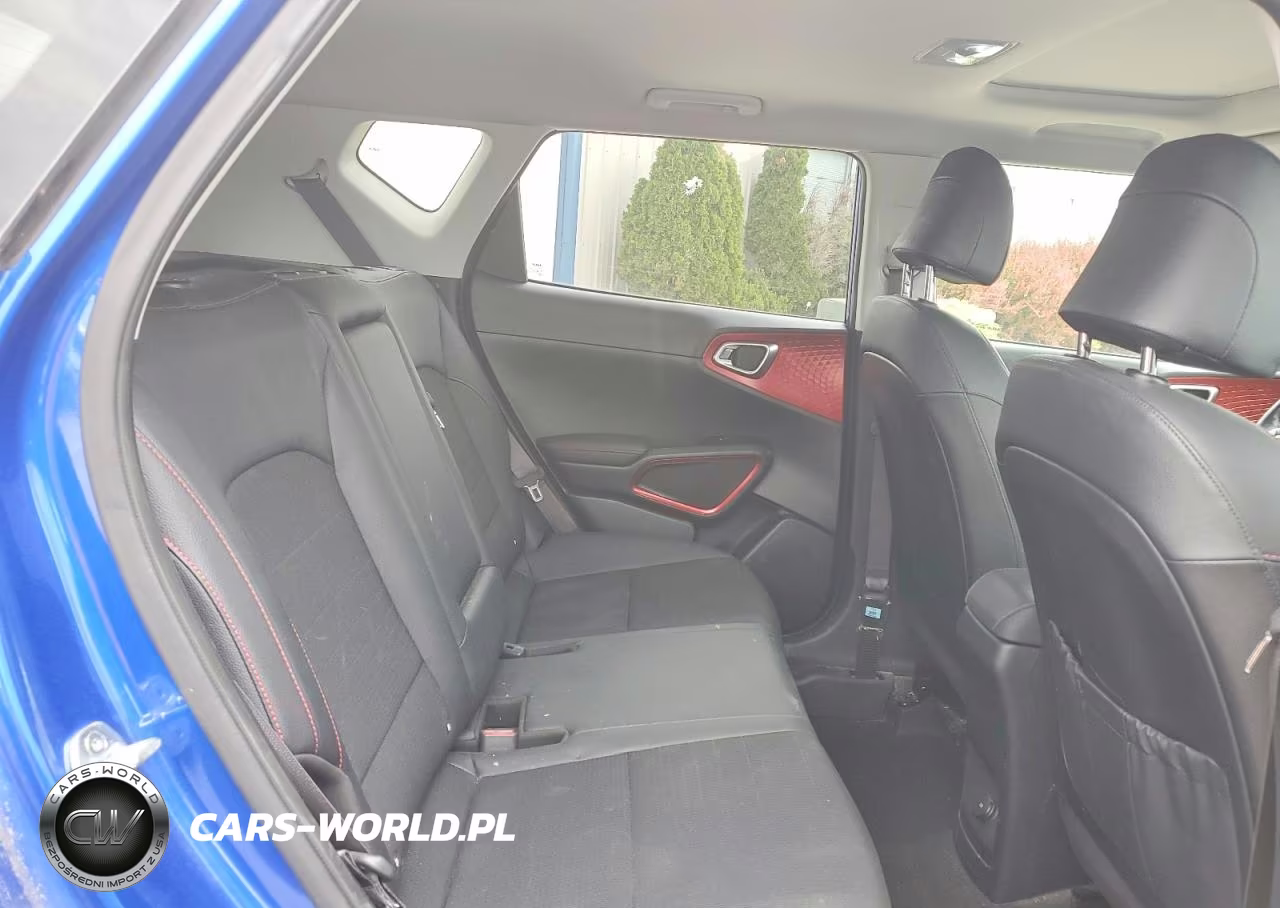 2022 Kia Soul Turbo VIN:KNDJ53AF9N7818562 - 10