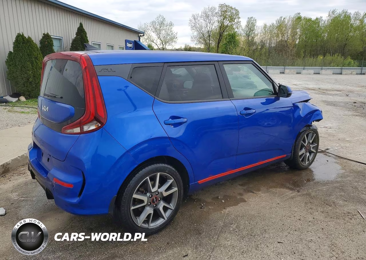 2022 Kia Soul Turbo VIN:KNDJ53AF9N7818562 - 3