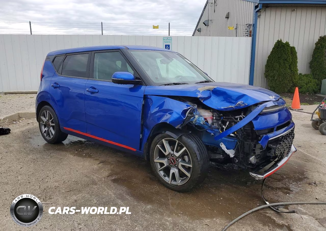 2022 Kia Soul Turbo VIN:KNDJ53AF9N7818562 - 4