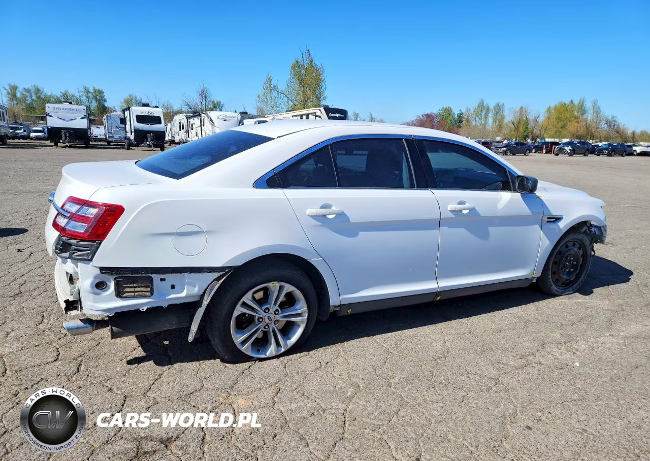 2018 Ford Taurus Se VIN:1FAHP2D81JG127087 - 3