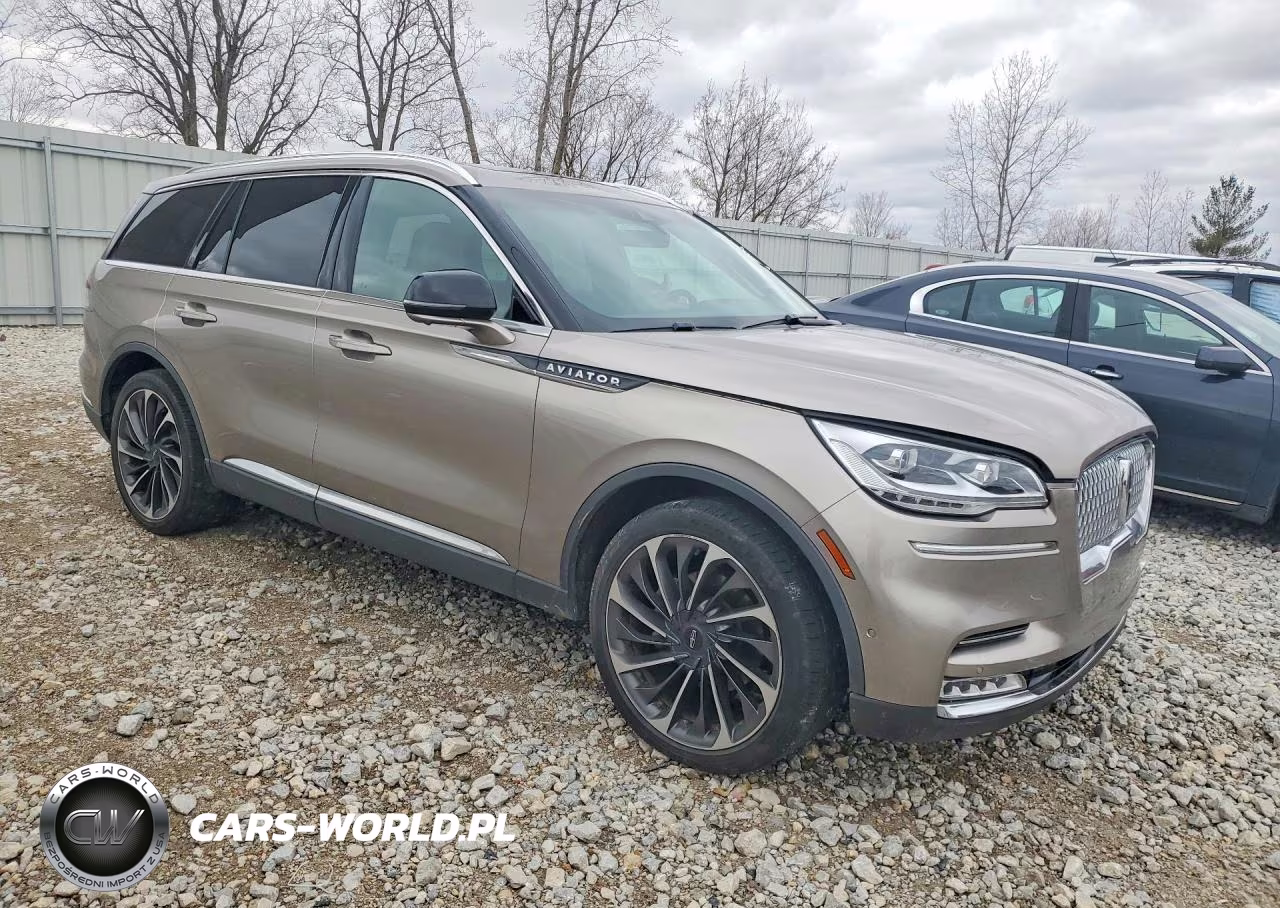 2020 Lincoln Aviator Reserve VIN:5LM5J7XC7LGL04457 - 4