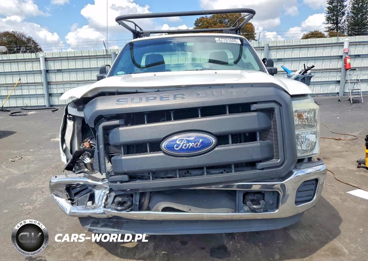 2011 Ford F250 Super Duty VIN:1FDBF2A62BEA65438 - 5