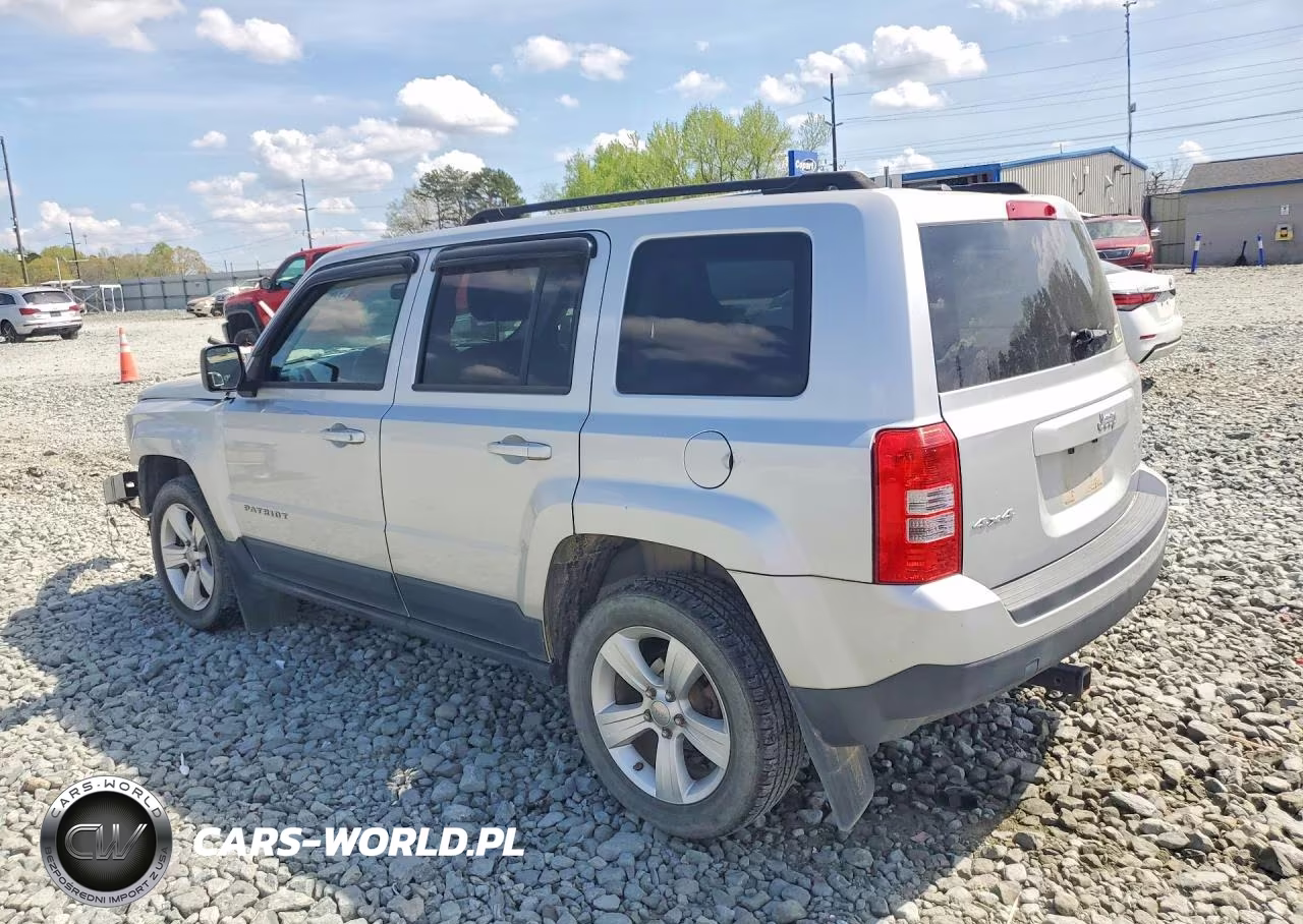 2012 Jeep Patriot Latitude VIN:1C4NJRFB4CD571892 - 2