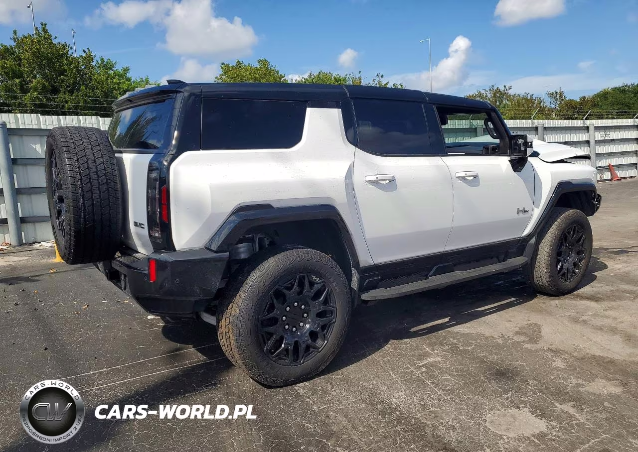 2024 GMC Hummer Suv 2X VIN:1GKB0NDE6RU113201 - 3