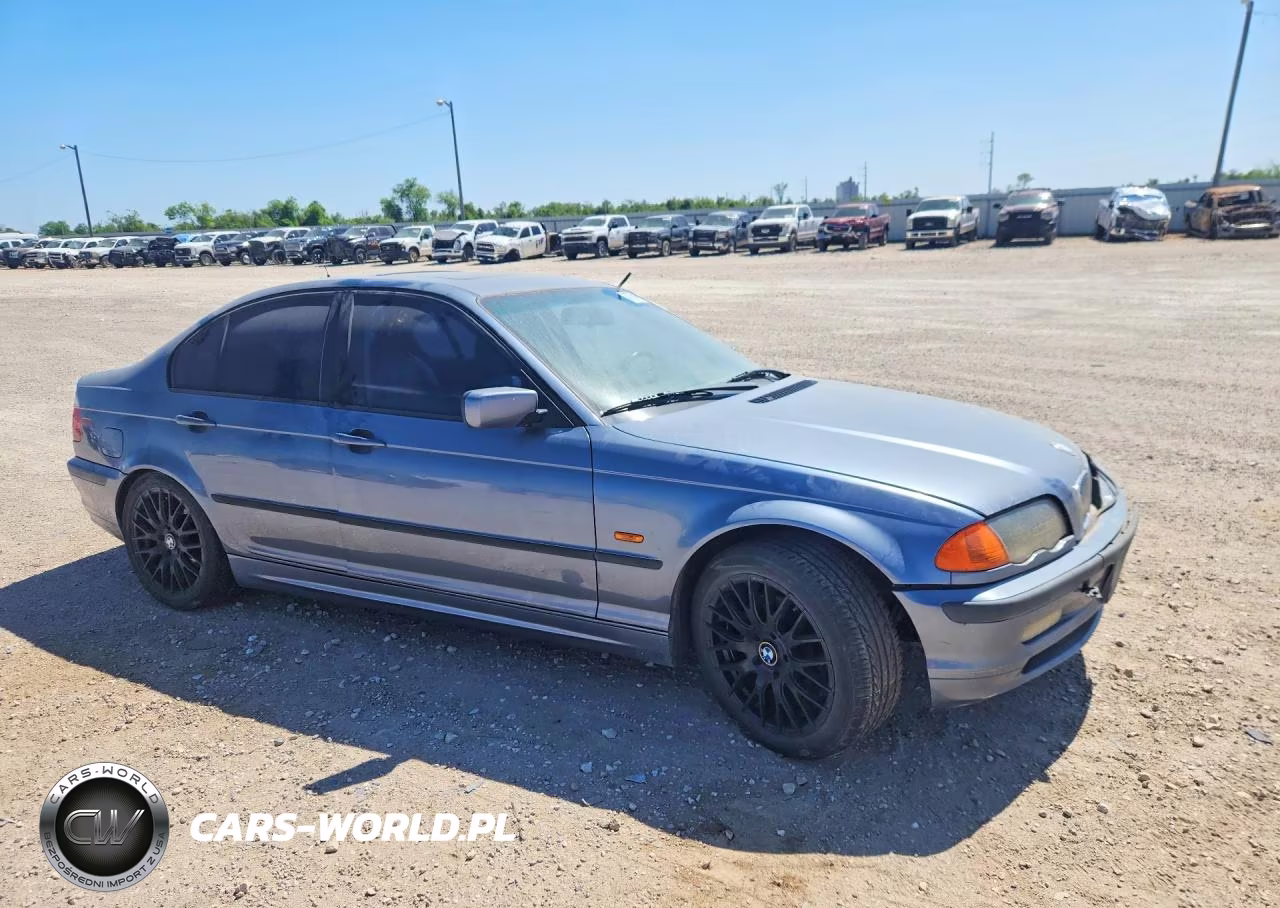 1999 BMW 323 I Automatic VIN:WBAAM3334XFP58752 - 4
