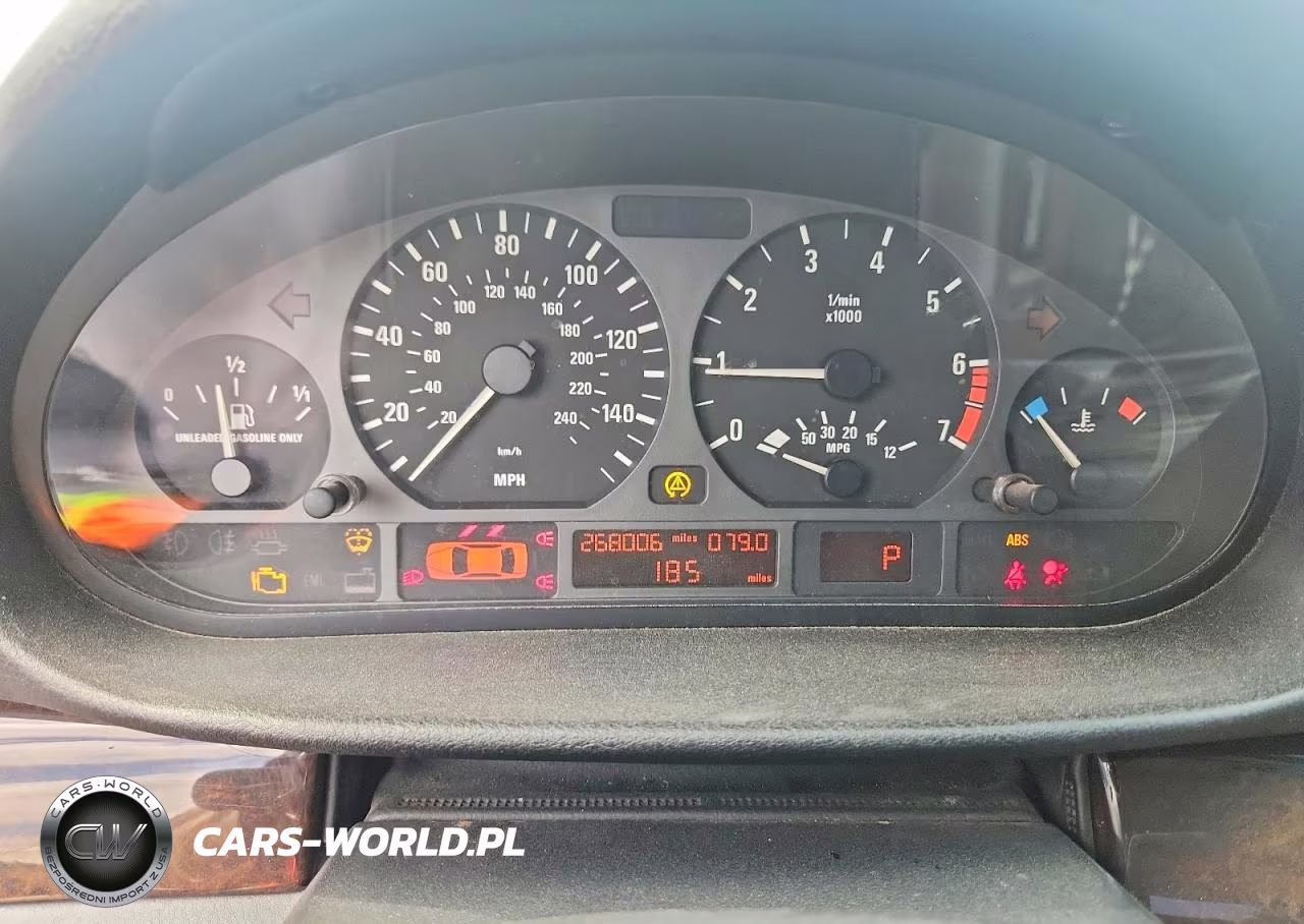 1999 BMW 323 I Automatic VIN:WBAAM3334XFP58752 - 9