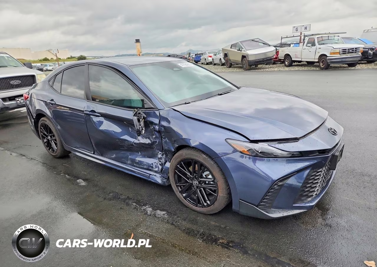 2026 Toyota Camry Se VIN:4T1DAACK7TU672454 - 4