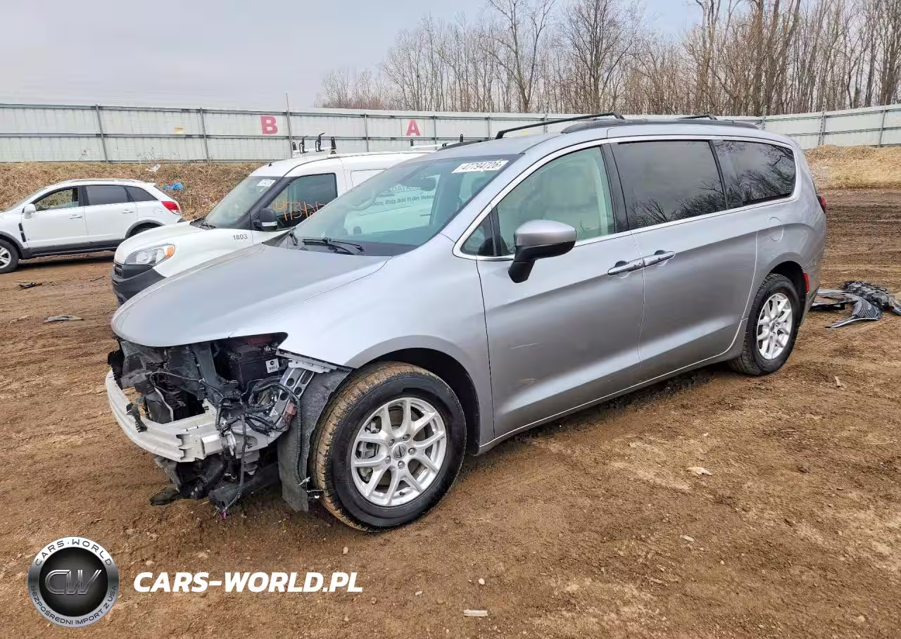 2021 Chrysler Voyager Lxi