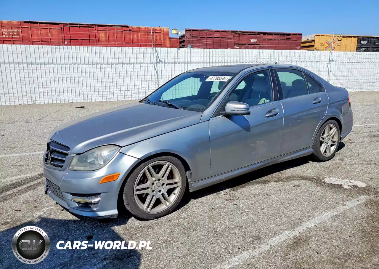 2013 Mercedes-Benz C 250