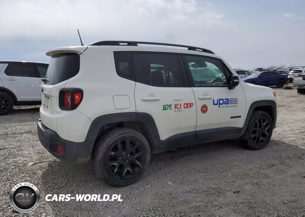 2022 Jeep Renegade Altitude VIN:ZACNJDE10NPN65665 - 3