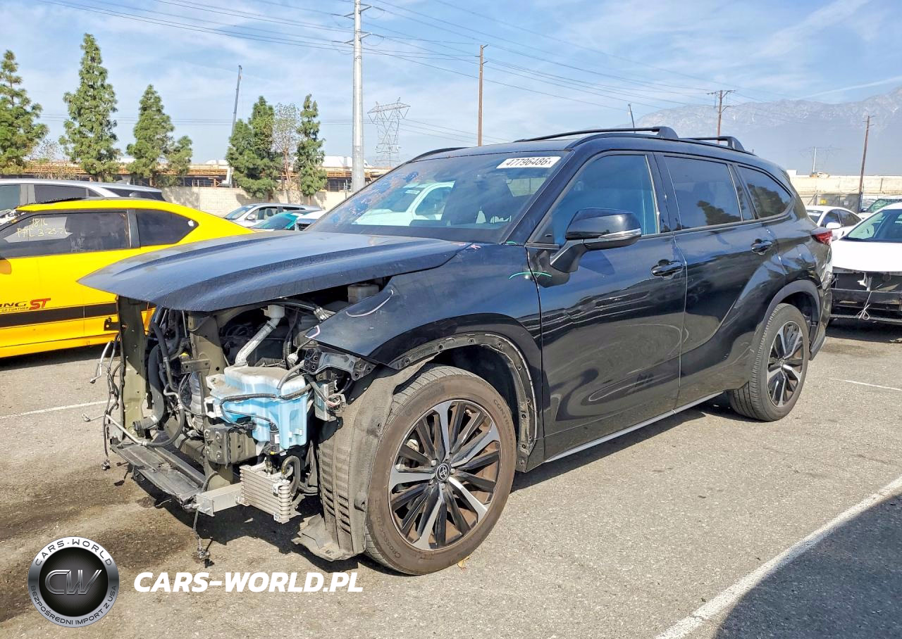 2022 Toyota Highlander Xse