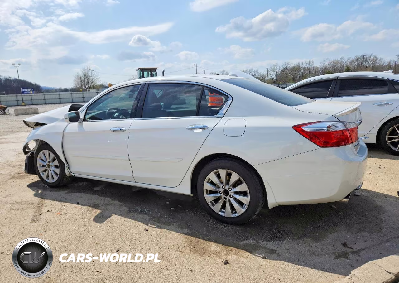 2015 Honda Accord Touring VIN:1HGCR3F98FA035576 - 2