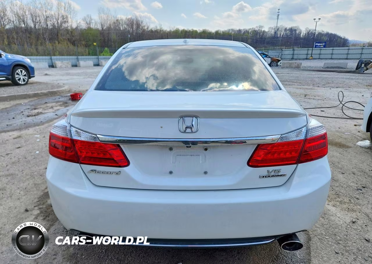 2015 Honda Accord Touring VIN:1HGCR3F98FA035576 - 6