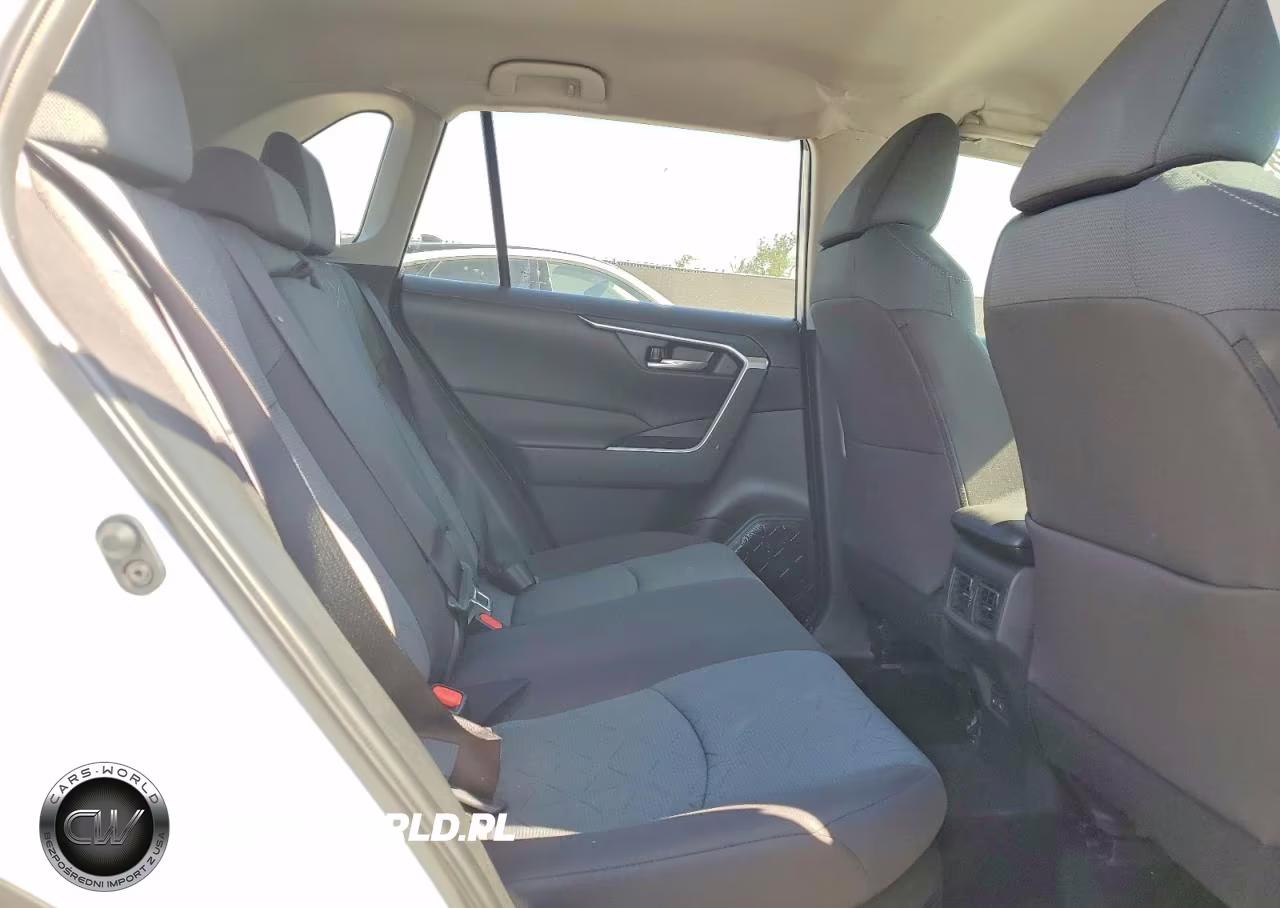 2025 Toyota Rav4 Hybrid Xle VIN:4T3RWRFV5SU205423 - 11
