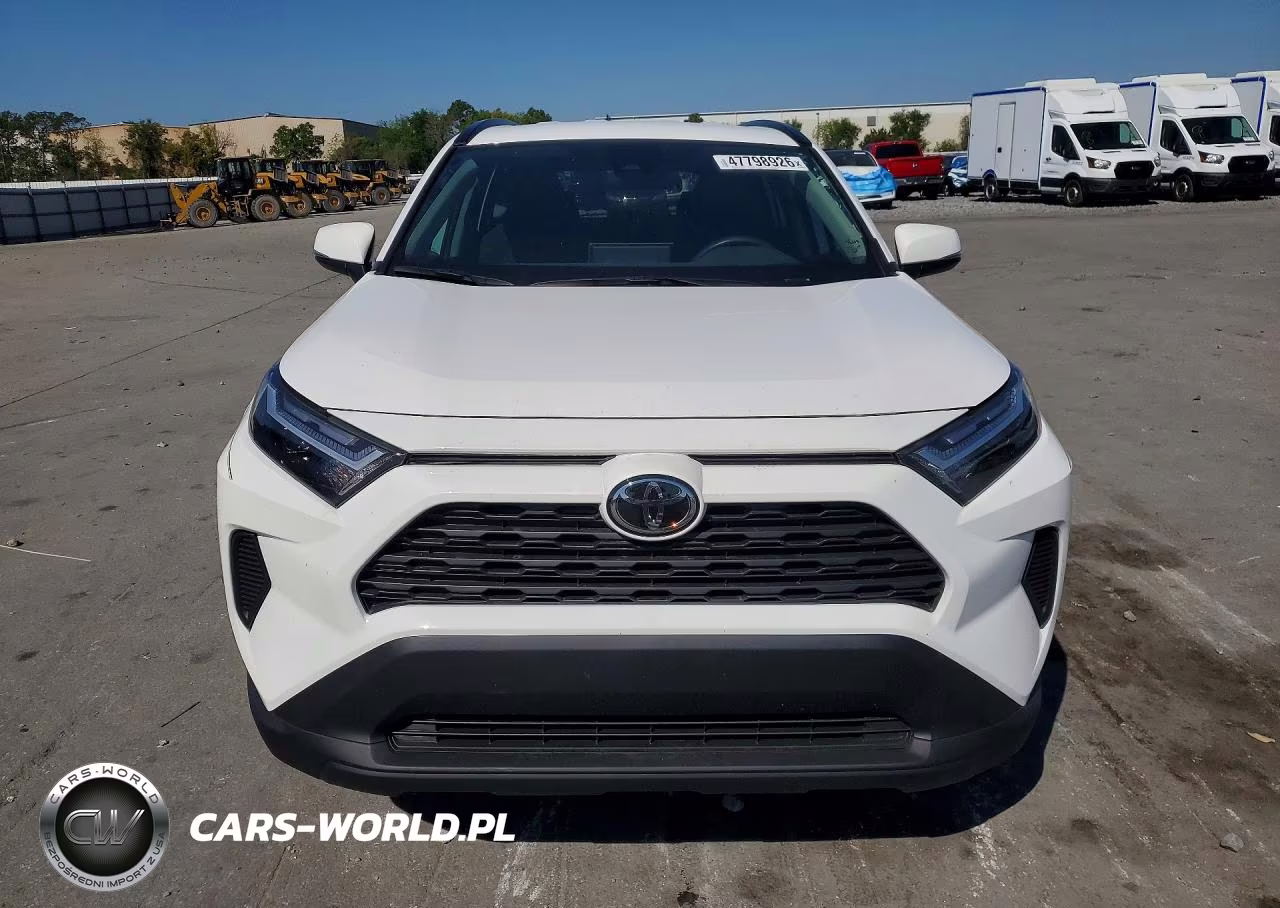 2025 Toyota Rav4 Hybrid Xle VIN:4T3RWRFV5SU205423 - 5