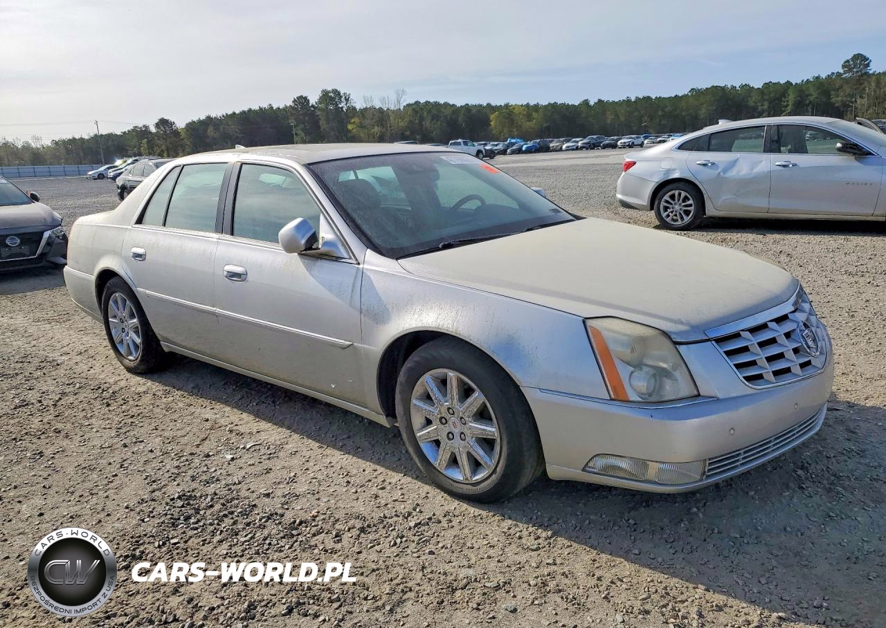 2010 Cadillac Dts Premium Collection VIN:1G6KH5EY6AU136675 - 4
