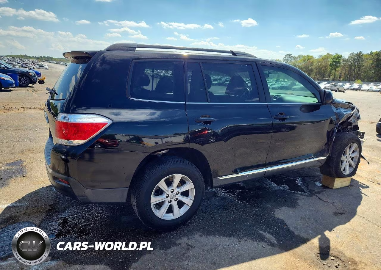 2012 Toyota Highlander Base VIN:5TDZK3EH4CS068420 - 3
