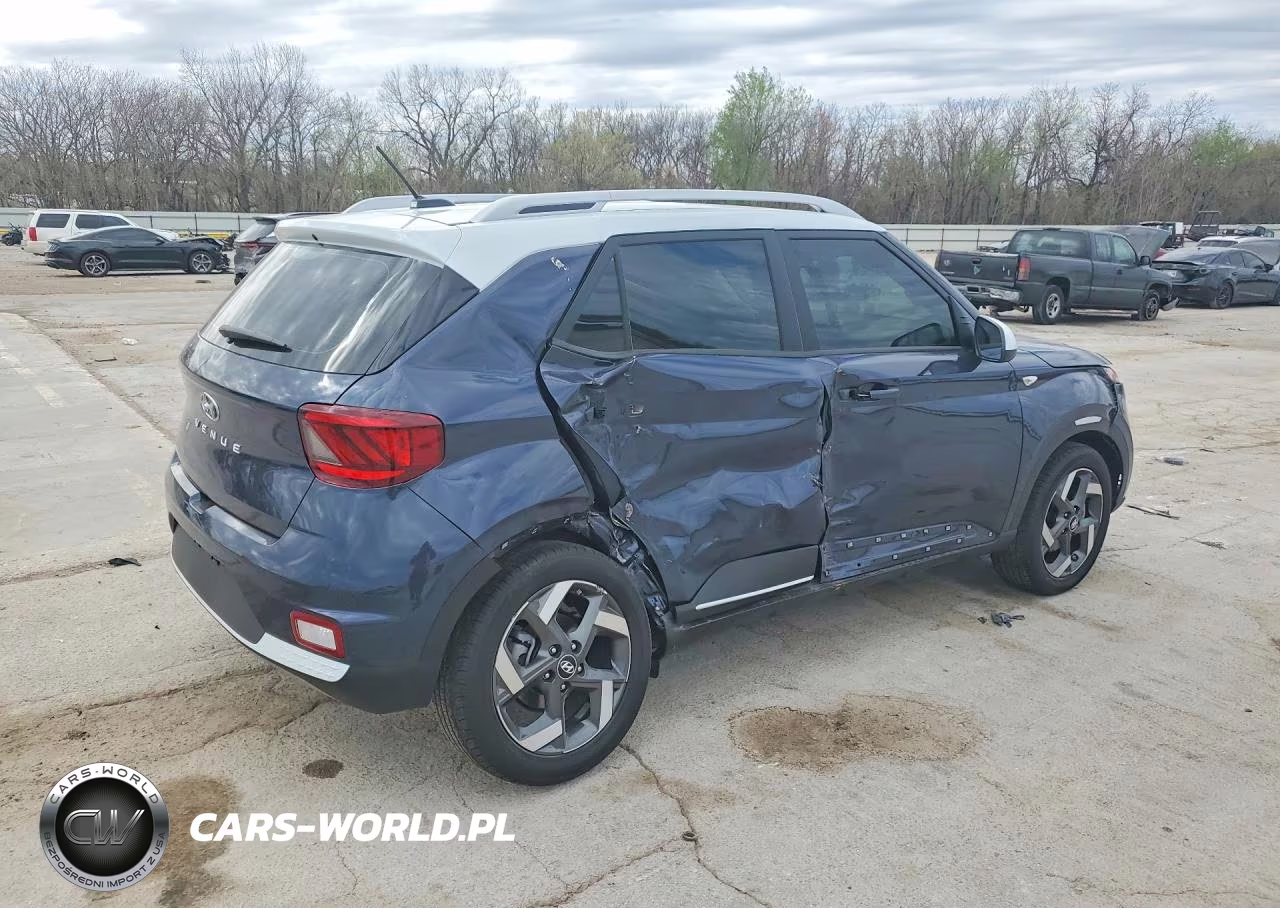 2026 Hyundai Venue Sel VIN:KMHRC8A31TU437665 - 3