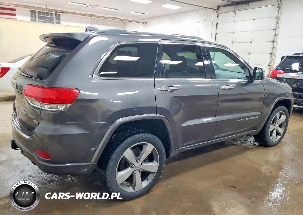 2015 Jeep Grand Cherokee Overland VIN:1C4RJFCG4FC764568 - 3