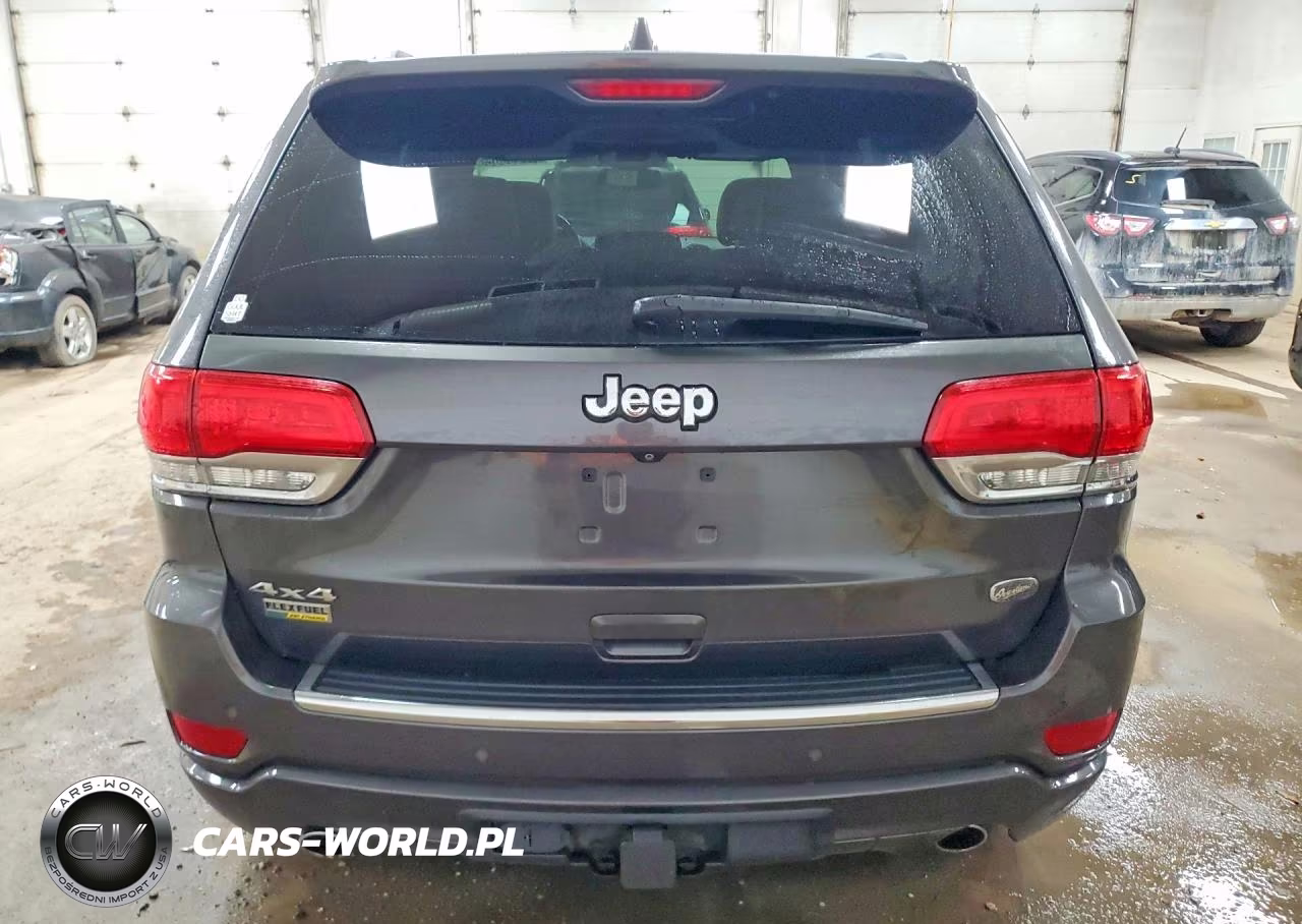2015 Jeep Grand Cherokee Overland VIN:1C4RJFCG4FC764568 - 6