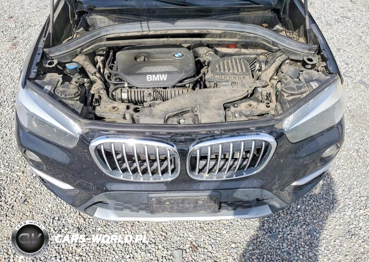 2018 BMW X1 xDrive28I VIN:WBXHT3C3XJ5L24548 - 11