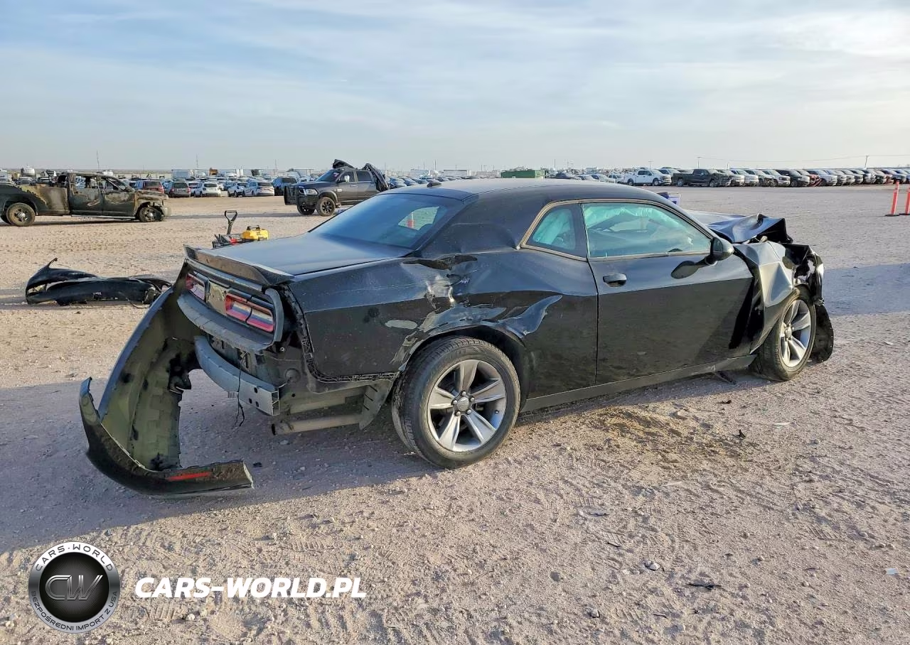 2021 Dodge Challenger Sxt VIN:2C3CDZAG5MH520900 - 3