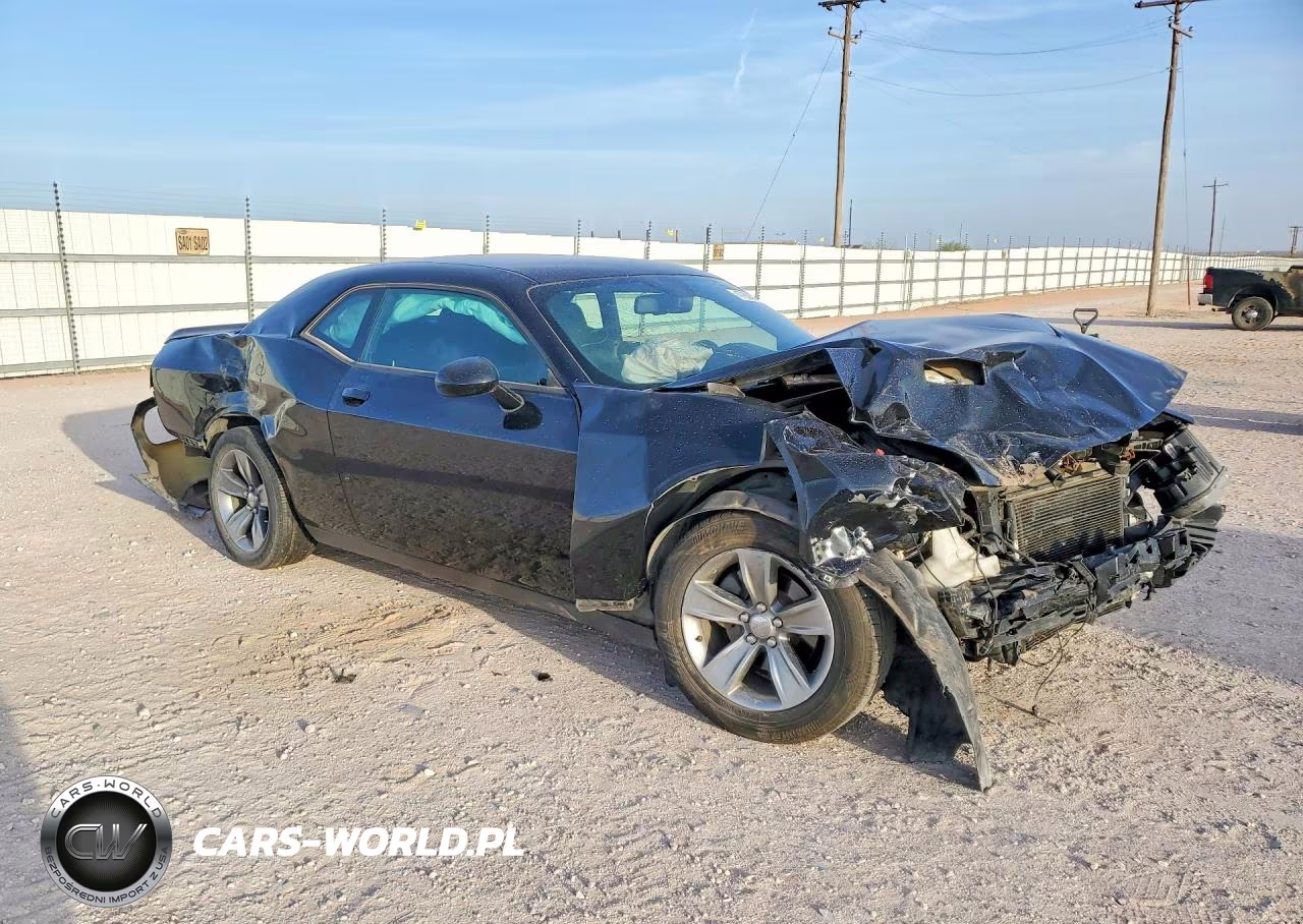 2021 Dodge Challenger Sxt VIN:2C3CDZAG5MH520900 - 4