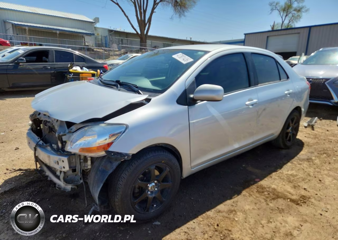 2009 Toyota Yaris Base