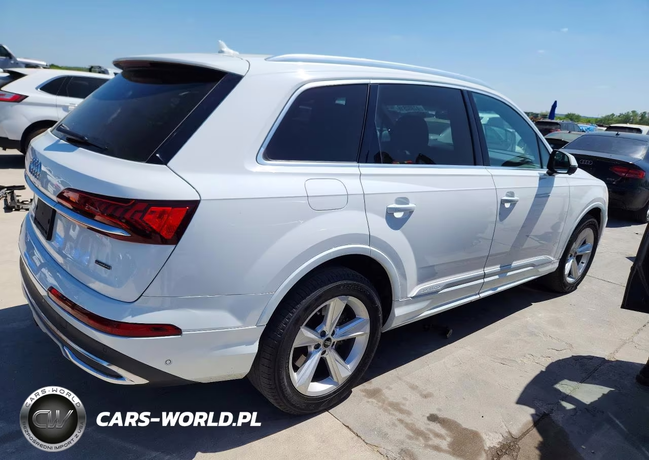 2021 Audi Q7 Premium VIN:WA1AXAF72MD016963 - 3