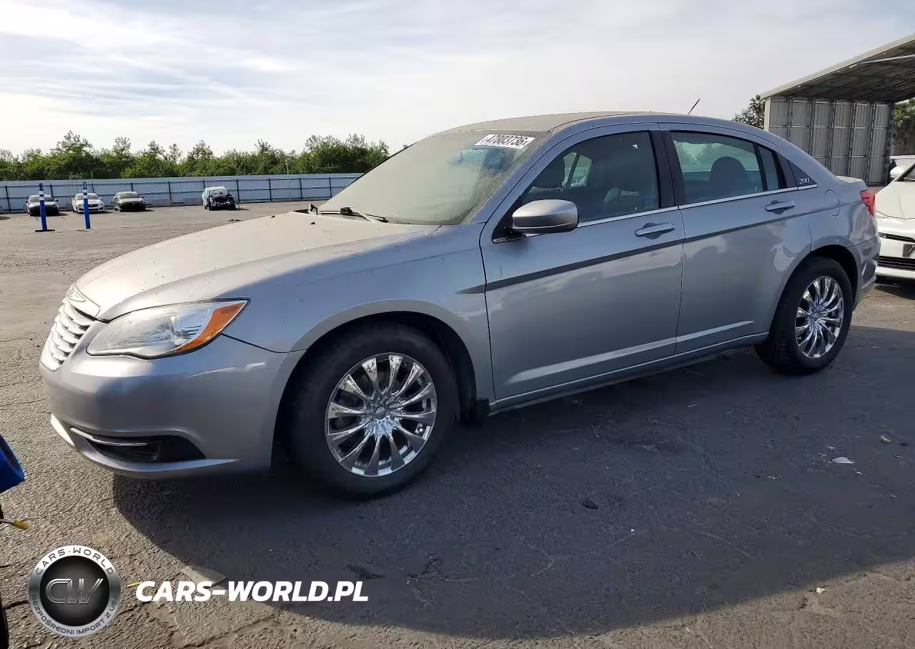2014 Chrysler 200 Lx