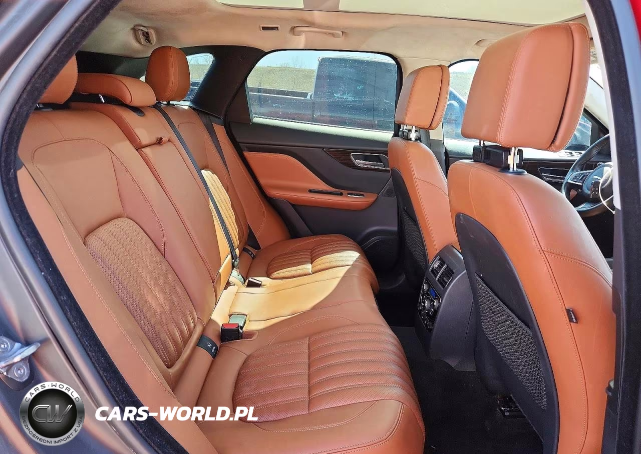 2019 Jaguar F-Pace Portfolio VIN:SADCN2GX3KA396150 - 11