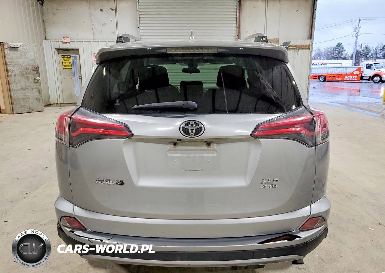 2018 Toyota Rav4 Xle VIN:JTMRFREV7JJ255626 - 6