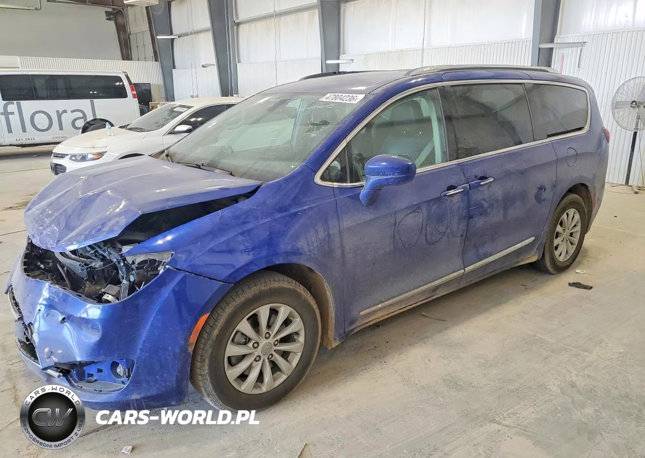 2019 Chrysler Pacifica Touring L