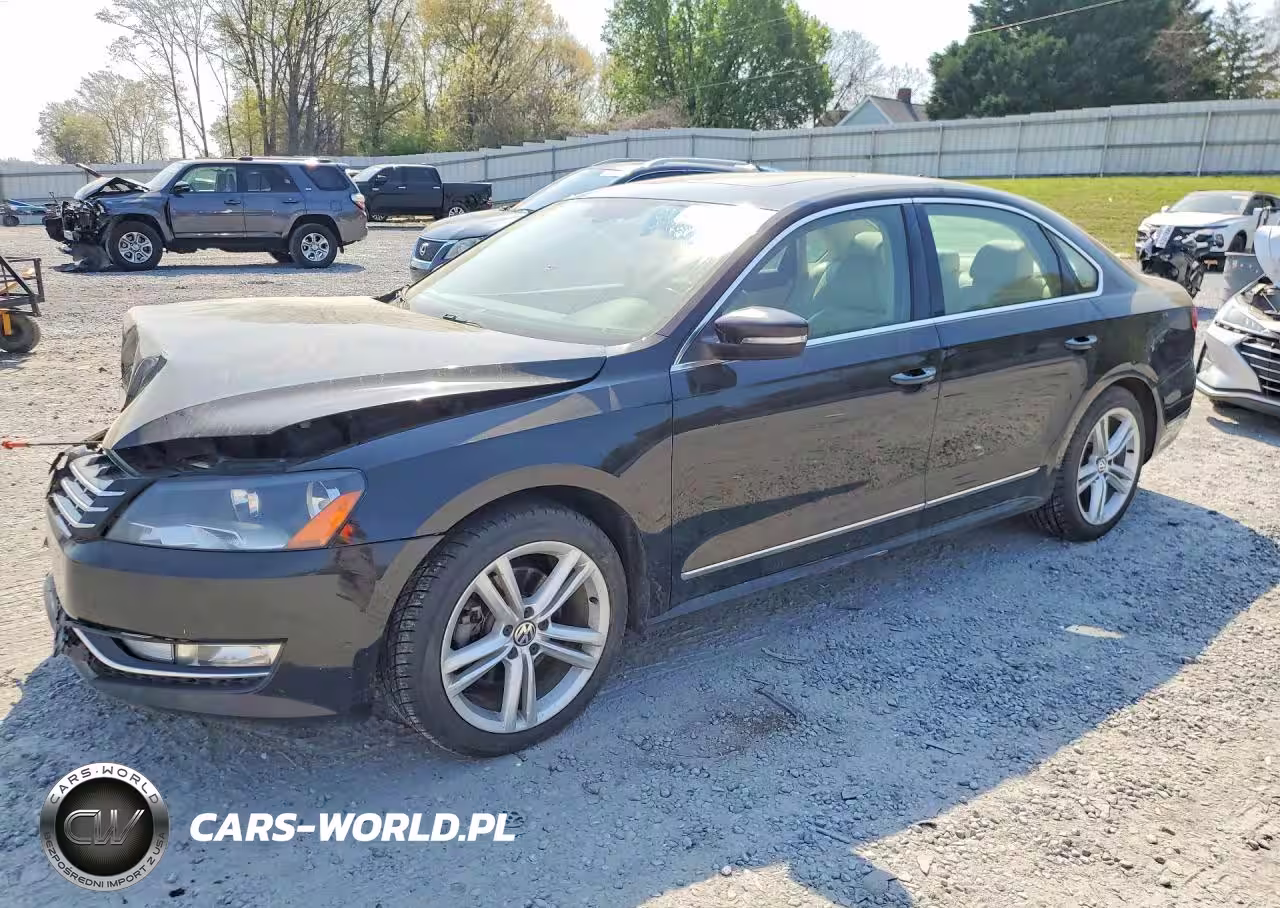 2013 Volkswagen Passat Sel