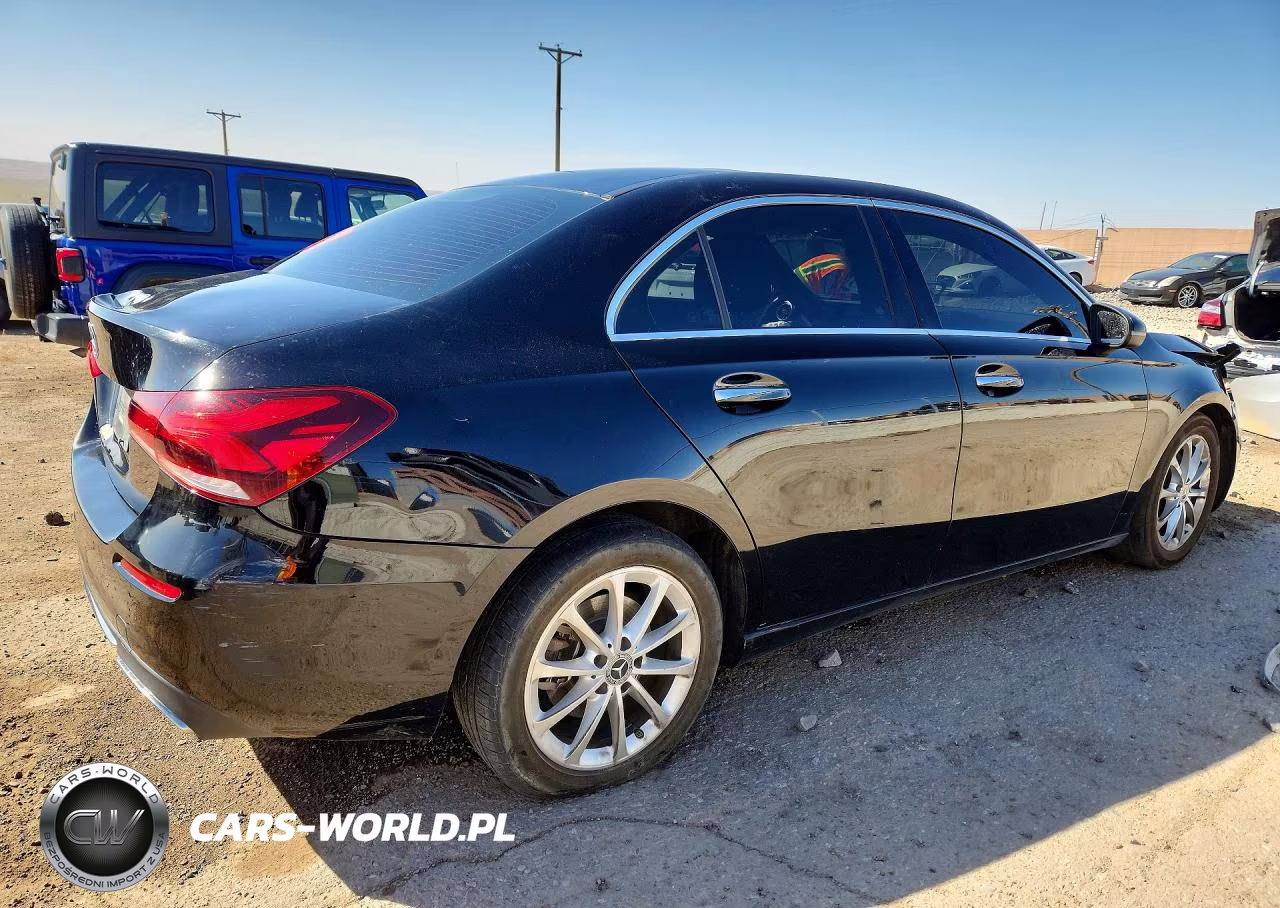 2021 Mercedes-Benz A 220 VIN:W1K3G4EB5MJ282894 - 3