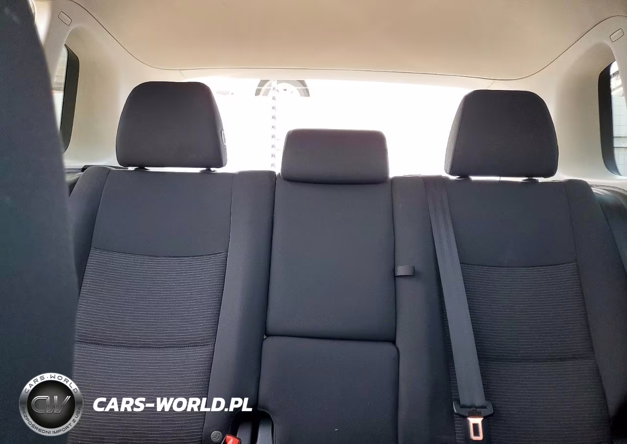 2014 Volkswagen Tiguan S VIN:WVGBV3AX2EW586658 - 10