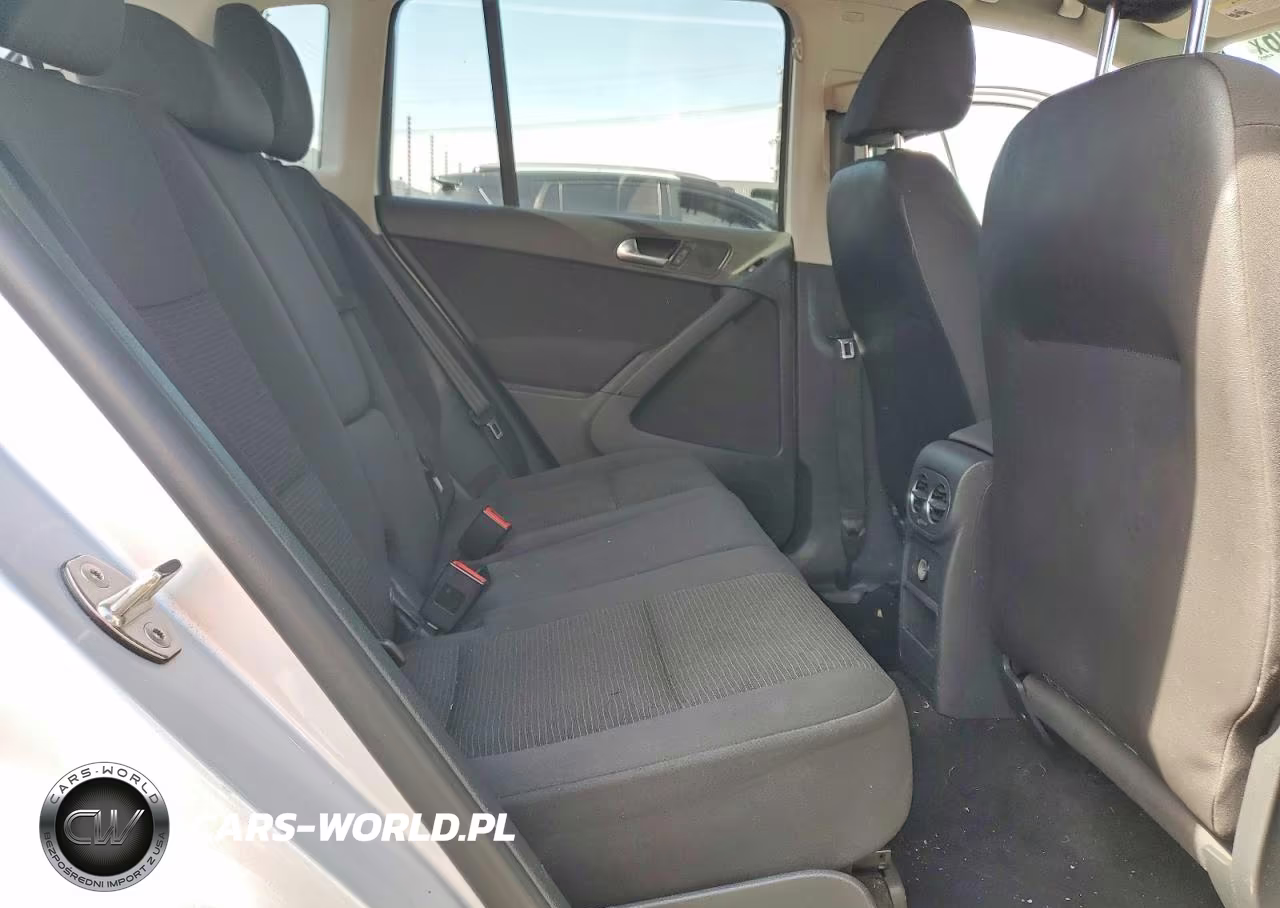 2014 Volkswagen Tiguan S VIN:WVGBV3AX2EW586658 - 11