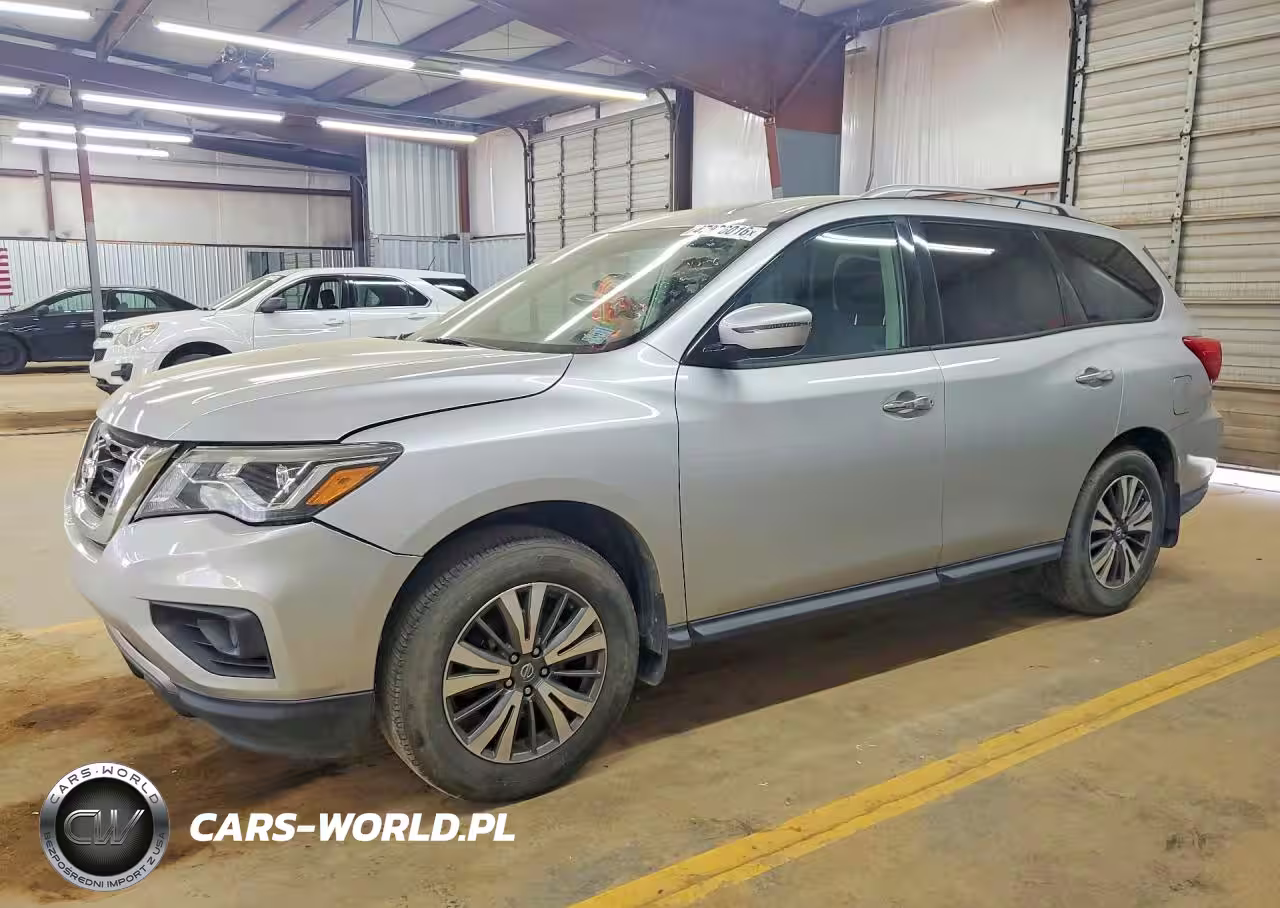 2017 Nissan Pathfinder S